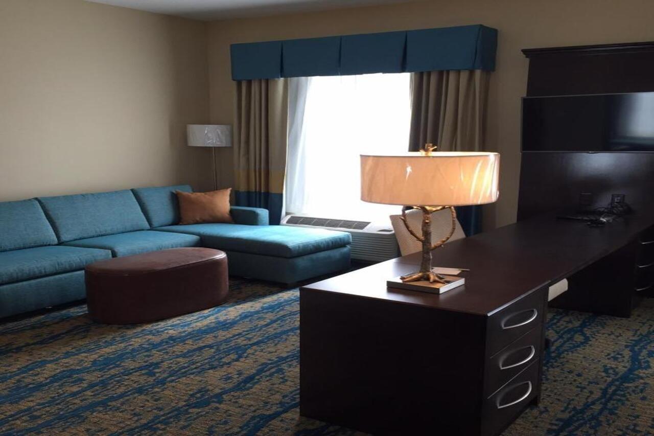 Hampton Inn & Suites Stroudsburg Bartonsville Poconos מראה חיצוני תמונה