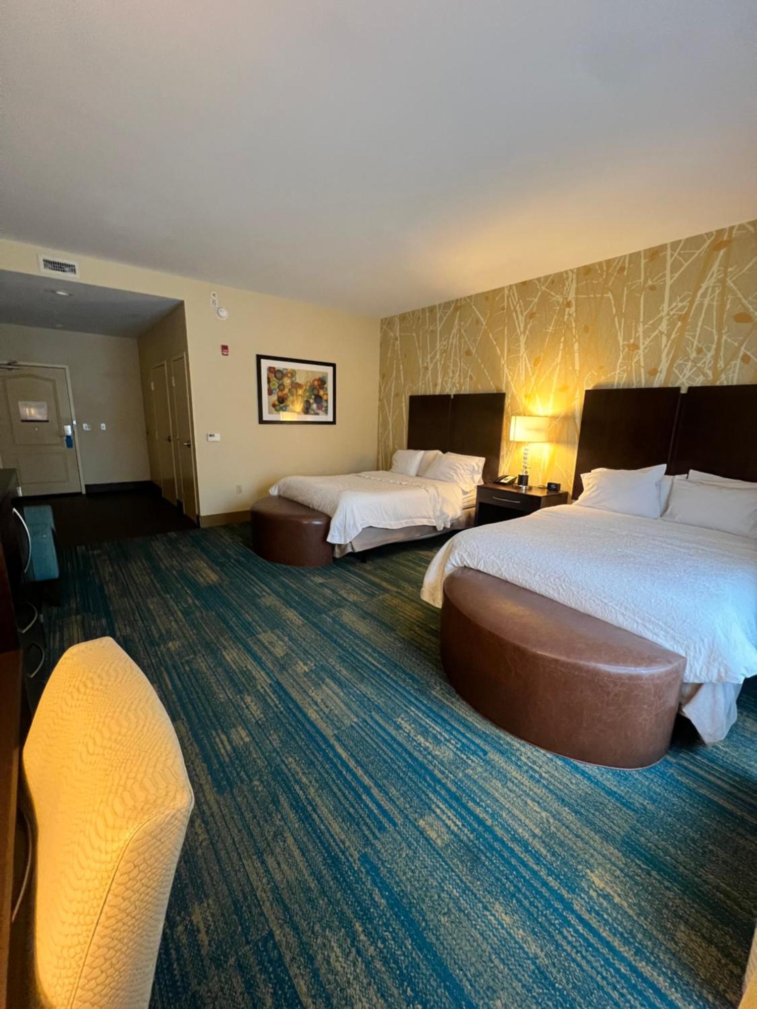 Hampton Inn & Suites Stroudsburg Bartonsville Poconos מראה חיצוני תמונה