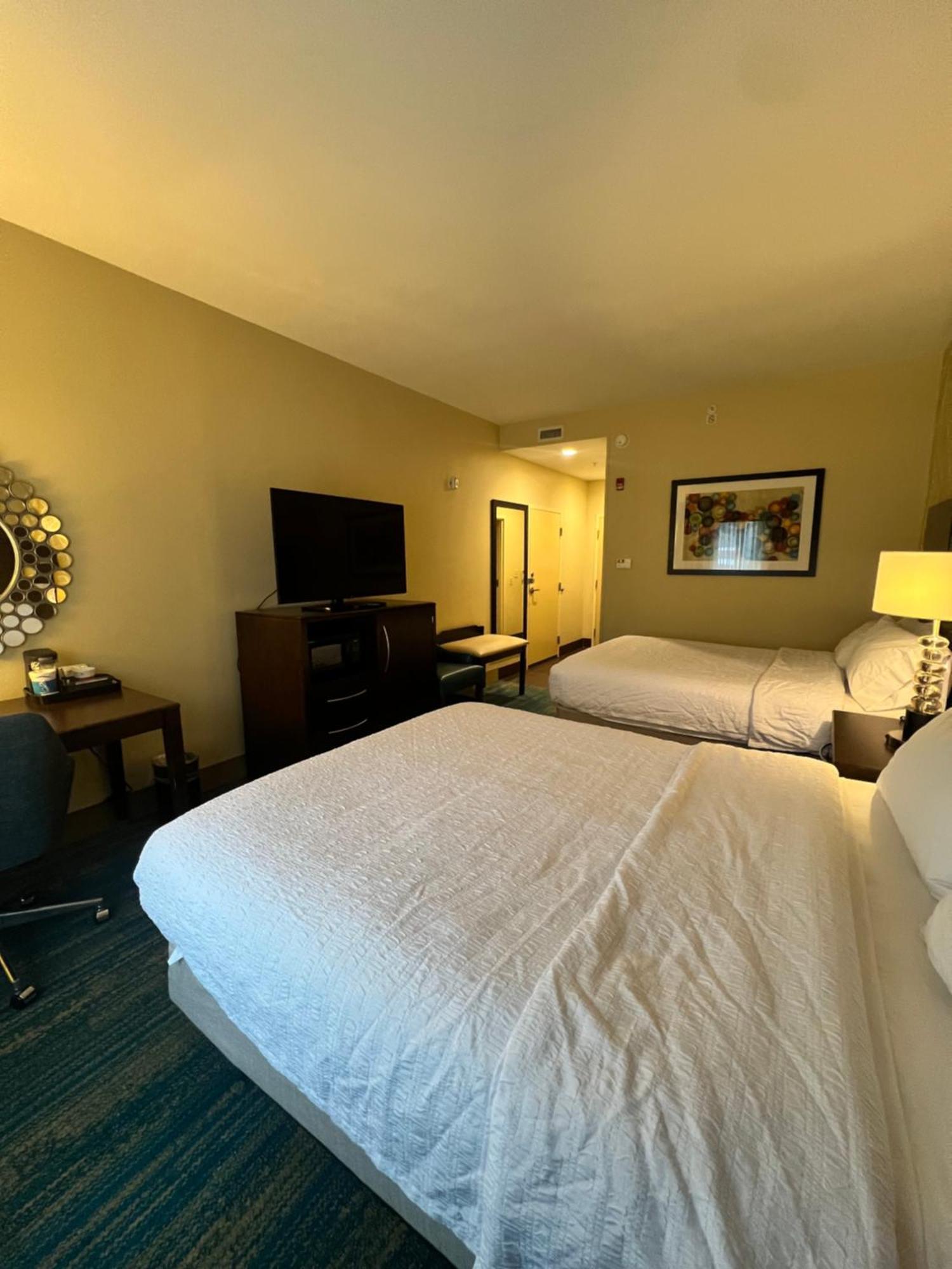 Hampton Inn & Suites Stroudsburg Bartonsville Poconos מראה חיצוני תמונה